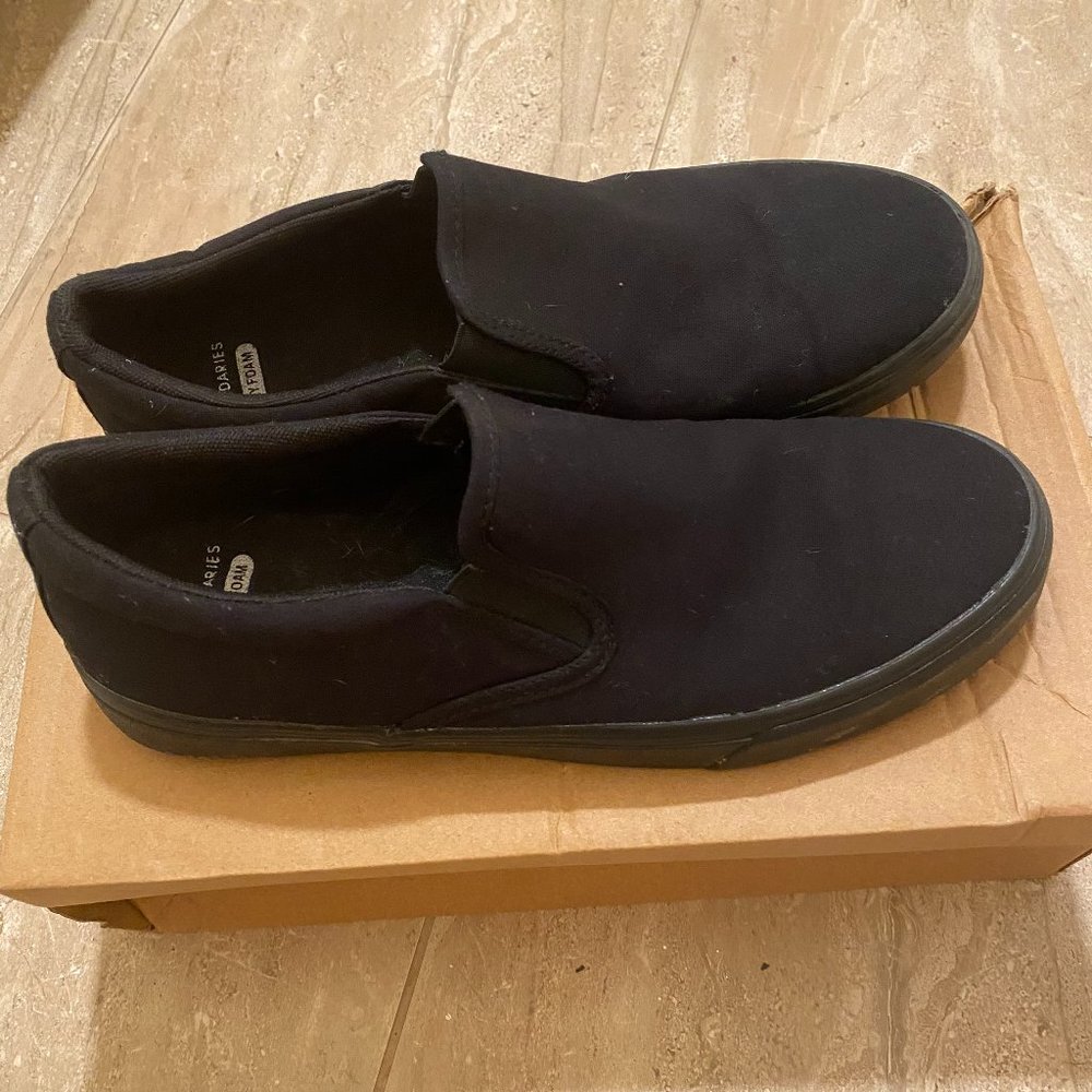 Black Comfy Loafers